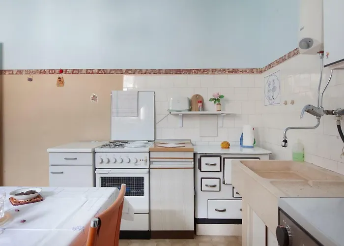 Ruza Apartamento Makarska